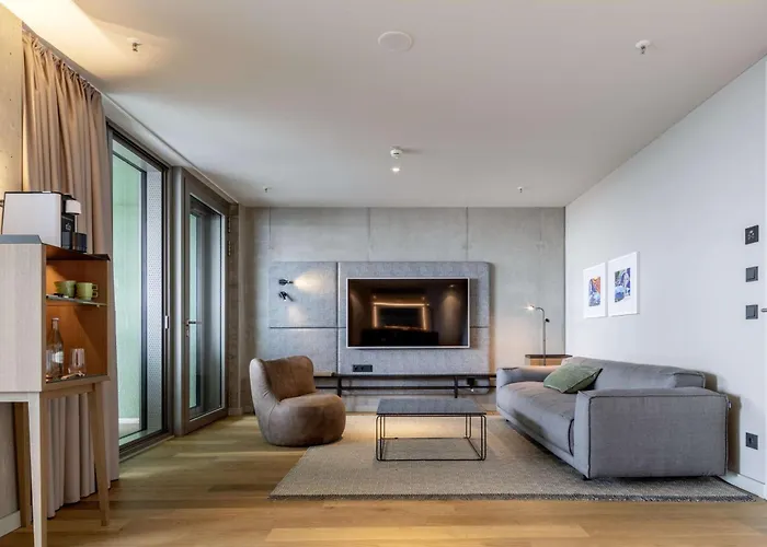 Hotel B'mine Frankfurt Airport, Worldhotels Crafted 4*
