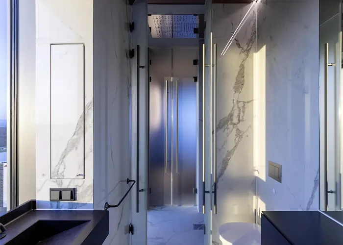 B'mine Frankfurt Airport, Worldhotels Crafted