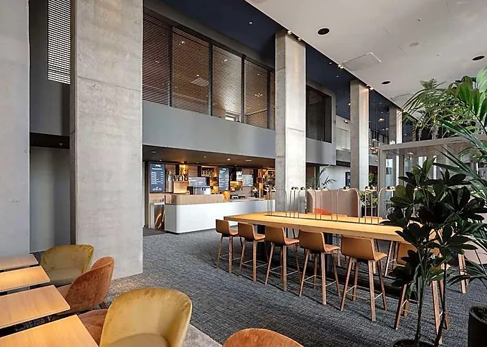 B'mine Frankfurt Airport, Worldhotels Crafted Hotel 4*
