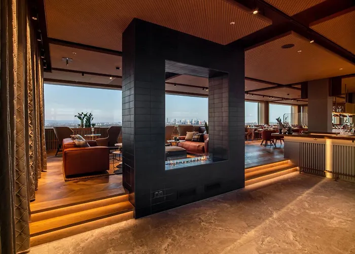 B'mine Frankfurt Airport, Worldhotels Crafted